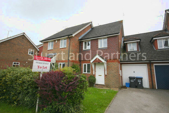 3 Bedroom Terraced House To Rent In Callender Walk, Cuckfield, RH17