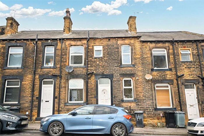 2 Bedroom Terraced House To Rent In Peel Street, Morley, Leeds, West Yorkshire, LS27