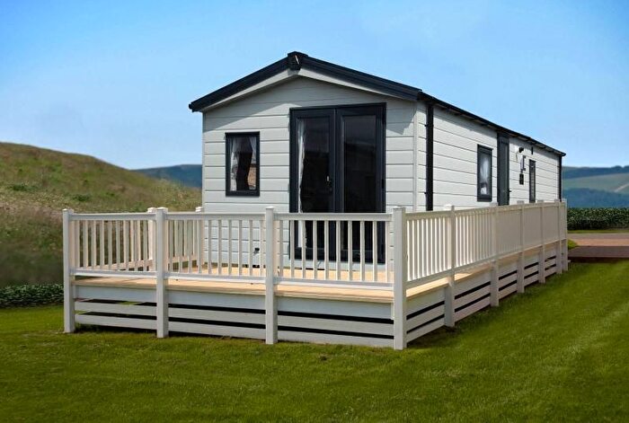 2 Bedroom Mobile/park Home For Sale In Chivenor, Braunton, Barnstaple, EX31