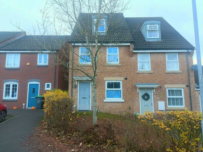 3 Bedroom Semi-Detached House To Rent In Pendean Way, Sutton-In-Ashfield, NG17
