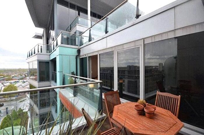 2 Bedroom Flat To Rent In The Boulevard, Imperial Wharf, London, SW6