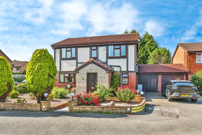 5 Bedroom Detached House For Sale In Grace Drive, Nottingham, Nottinghamshire, NG8