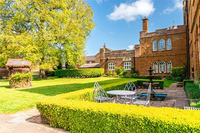 2 Bedroom Apartment For Sale In The Hall, Brockhall, Northampton, Northamptonshire, NN7
