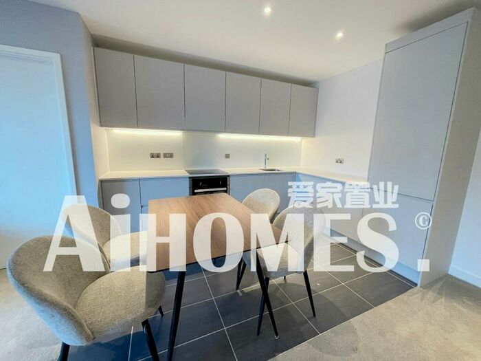 2 Bedroom Flat To Rent In Local Crescent, Hulme Street, Salford, M5