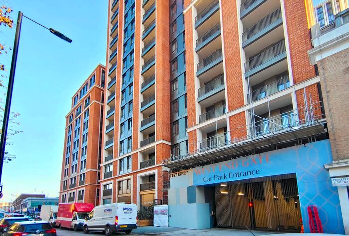 1 Bedroom Flat To Rent In Segrave Walk, London, W2