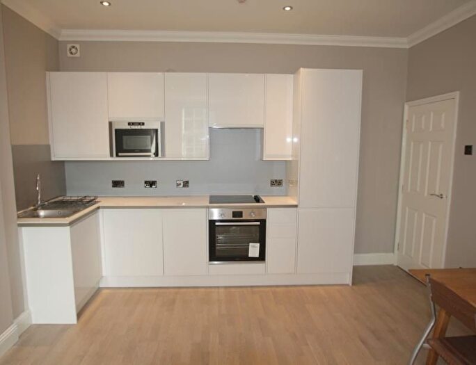 2 Bedroom Flat To Rent In Richmond Place, Brighton, BN2