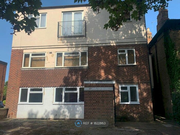 1 Bedroom Flat To Rent In Orchid Lodge, London, N14
