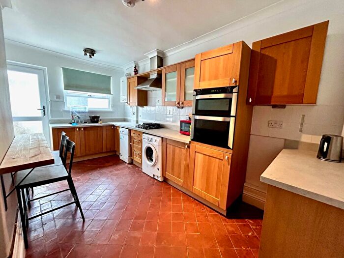 3 Bedroom Terraced House To Rent In Australia Road, Cardiff, CF14