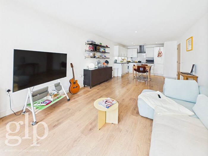 1 Bedroom Flat To Rent In Dufours Place, London, Greater London, Soho, W1F