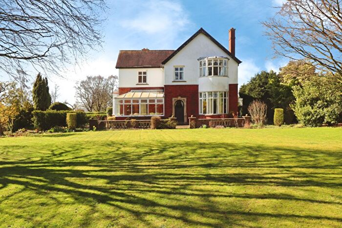 6 Bedroom Detached House For Sale In Grantham Road, Waddington, Lincoln, LN5