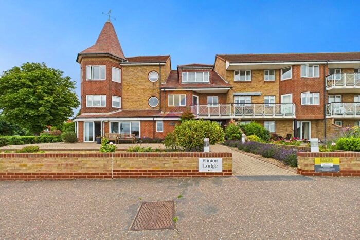 1 Bedroom Apartment For Sale In The Esplanade, Frinton On Sea, CO13