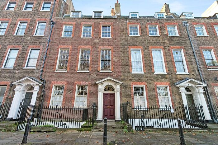 2 Bedroom Flat For Sale In Clapton Terrace, London, E5