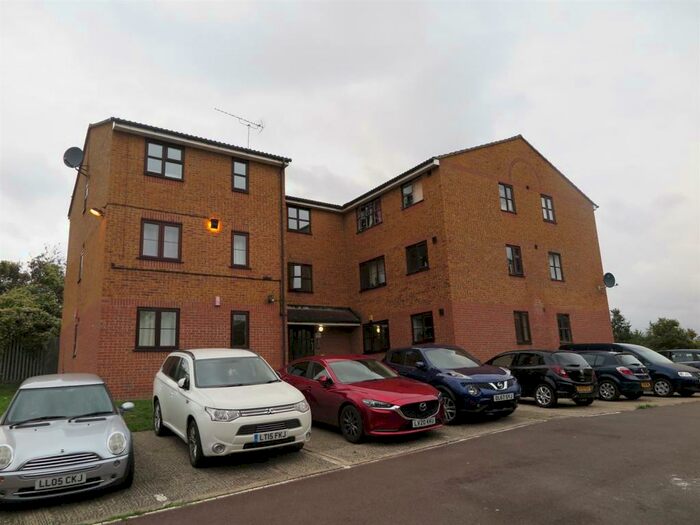 1 Bedroom Apartment To Rent In John Williams Close, New Cross, SE14