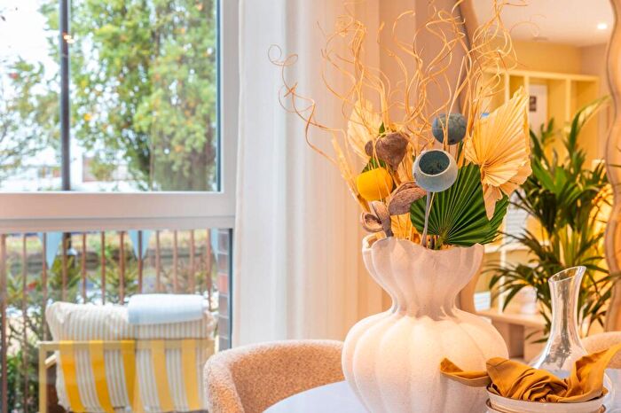 1 Bedroom Flat For Sale In Grand Union, Alperton, HA0