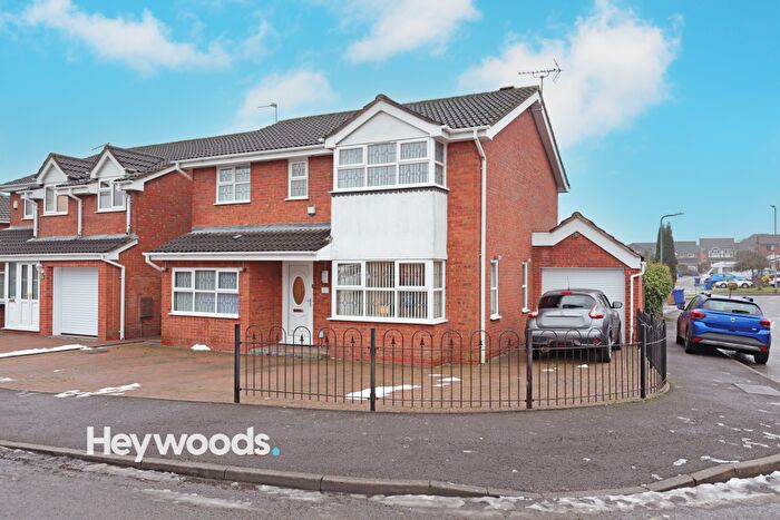 4 Bedroom Detached House For Sale In Wimberry Drive, Newcastle-under-Lyme, Staffordshire, ST5