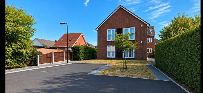 2 Bedroom Property To Rent In Finzi Close, Southampton, SO19