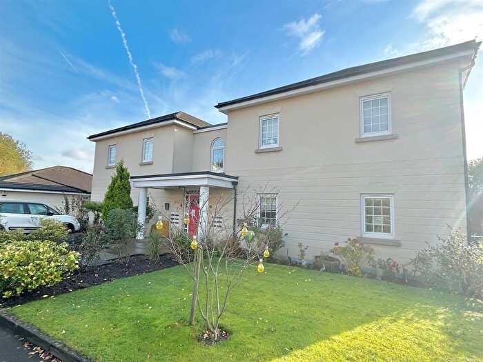 2 Bedroom Flat For Sale In Inglenook Court, Leigh, WN7