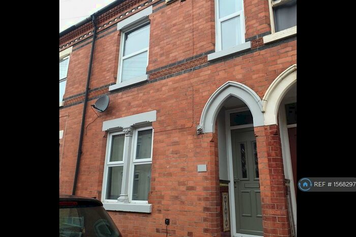 3 Bedroom Terraced House To Rent In St Christopher Street, Nottingham, NG2