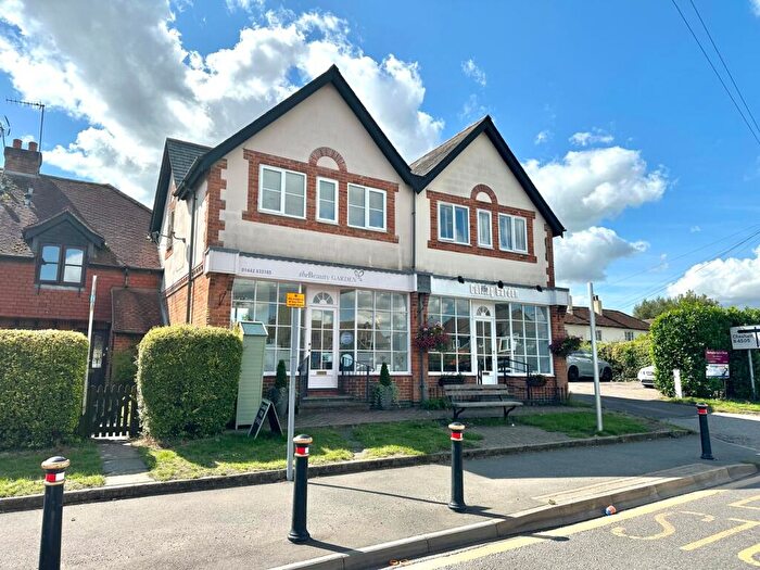 1 Bedroom Apartment For Sale In High Street, Bovingdon, Bovingdon, HP3