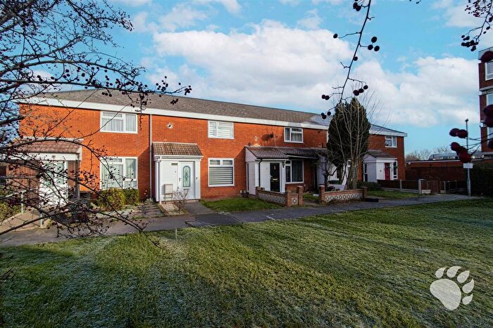 2 Bedroom Terraced House For Sale In Southview Road, Vange, SS16