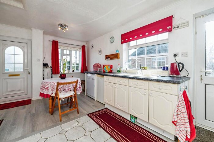 2 Bedroom Detached Bungalow For Sale In Station Road, Swinderby, Lincoln, LN6