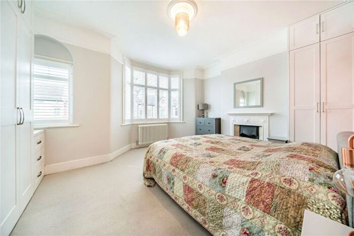 5 Bedroom Terraced House For Sale In Brudenell Road, London, SW17