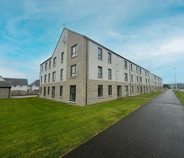 2 Bedroom Flat To Rent In Drummossie Road, Stratton, Inverness., IV2