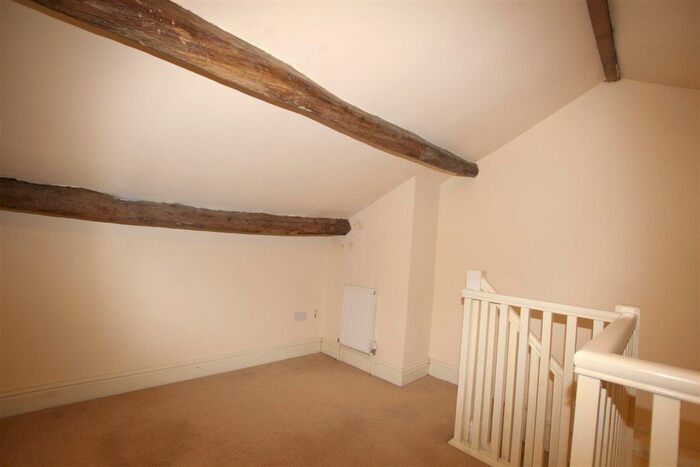 2 Bedroom Cottage To Rent In The Fold, Haworth, Keighley, BD22