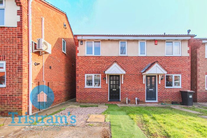 2 Bedroom Semi-Detached House To Rent In Ayton Gardens, Beeston, Nottingham, NG9