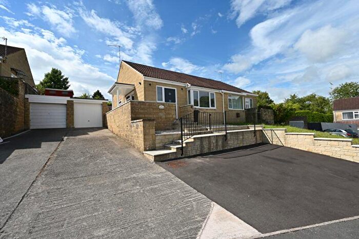 2 Bedroom Bungalow To Rent In Orchard Road, Paulton Village, BS39