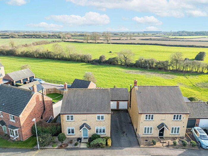 4 Bedroom Detached House For Sale In Hunts Field Drive, Gretton, NN17