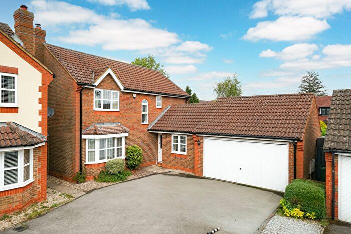 5 Bedroom Detached House For Sale In Castlefields, Stoke Mandeville, Aylesbury, HP22