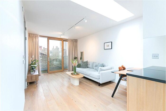 1 Bedroom Apartment For Sale In Penfold Place, Edgware Road, NW1