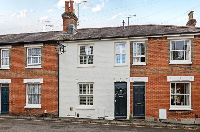 3 Bedroom Terraced House For Sale In Culver Road, Winchester, Hampshire, SO23