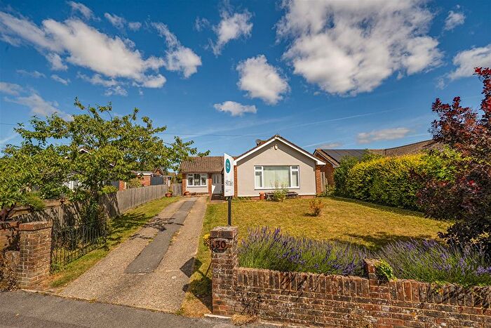 3 Bedroom Detached Bungalow For Sale In Fairfield, Upavon, Pewsey, SN9