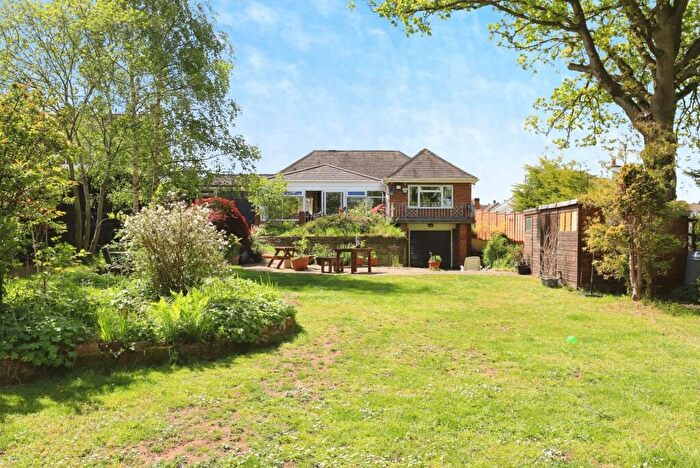 3 Bedroom Bungalow For Sale In St. Johns Avenue, Kidderminster, Worcestershire, DY11