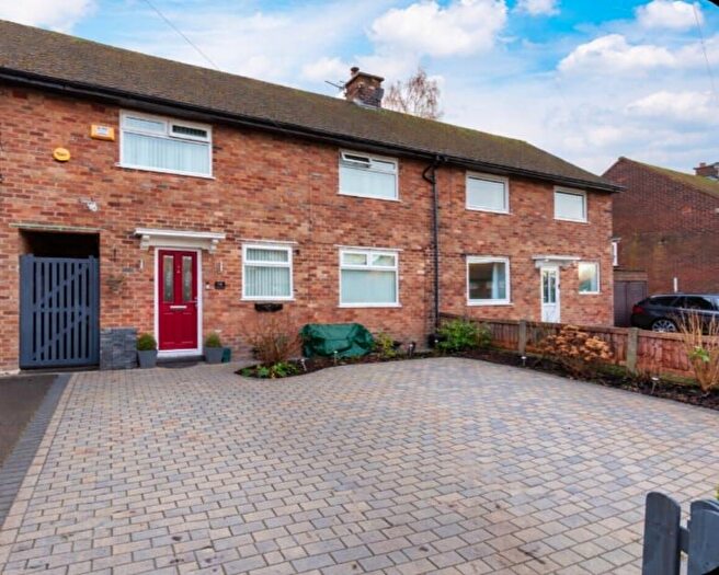 3 Bedroom Semi-Detached House For Sale In Moss Acre Road, Preston, PR1