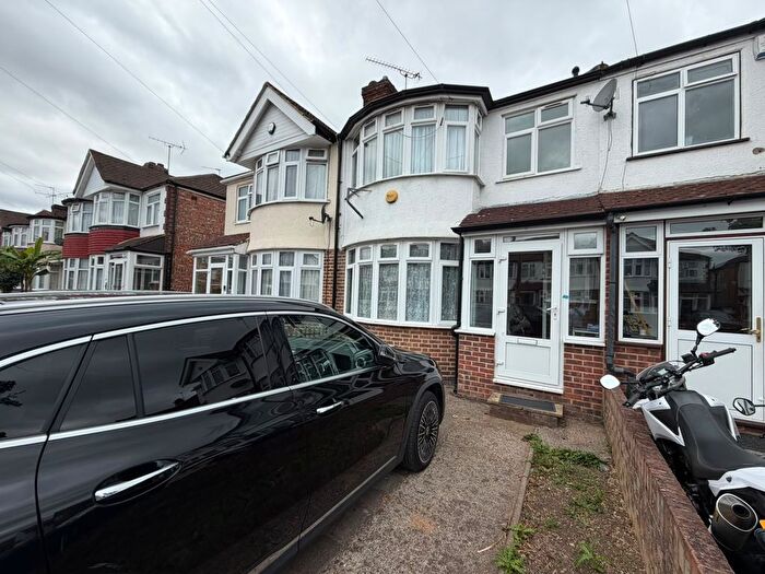 3 Bedroom Terraced House To Rent In Millet Road, Greenford, UB6