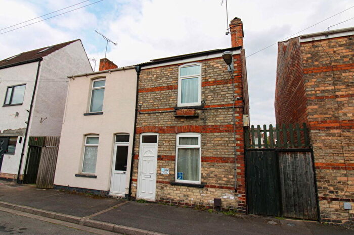 2 Bedroom Semi-Detached House For Sale In Salisbury Street, Gainsborough, DN21