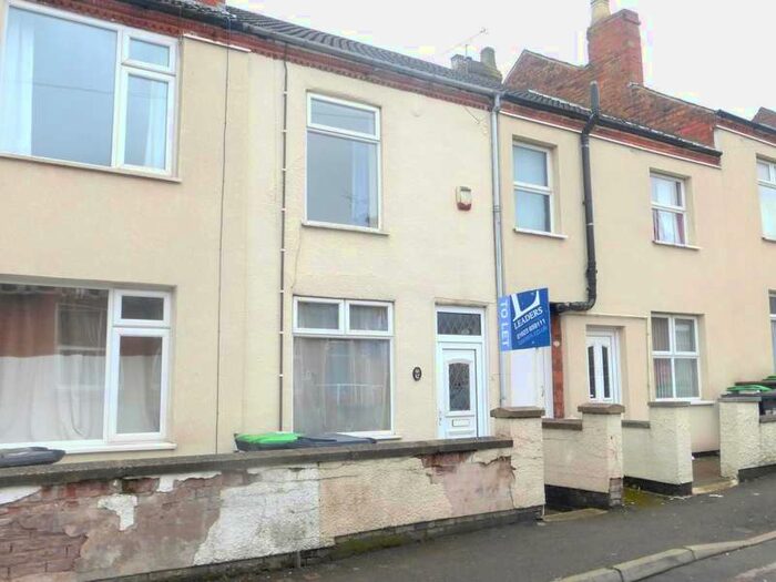 3 Bedroom Terraced House To Rent In New Street, Huthwaite, NG17