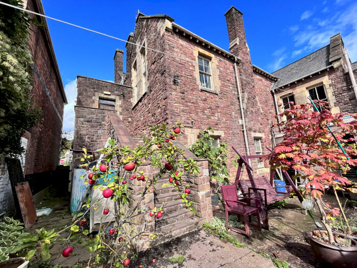 2 Bedroom Flat To Rent In The Old Police Station, GL15