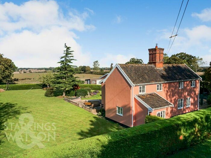 4 Bedroom Detached House For Sale In Mill Road, Alburgh, Harleston, IP20