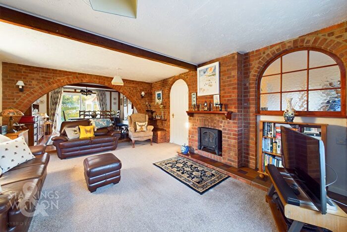 4 Bedroom Detached House For Sale In Catfield Road, Ludham, Great Yarmouth, NR29