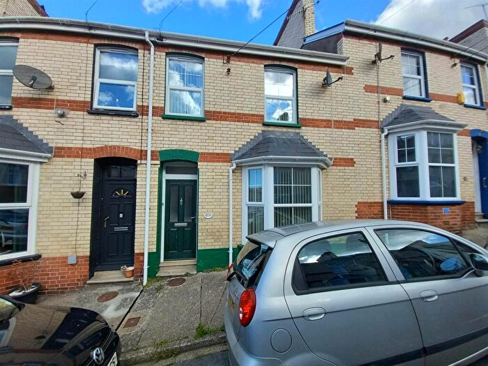 2 Bedroom House For Sale In Brookfield Street, Bideford, EX39