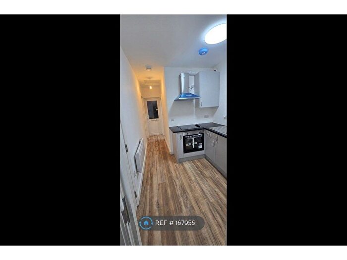 1 Bedroom Bungalow To Rent In Rugby Avenue, Wembley, HA0