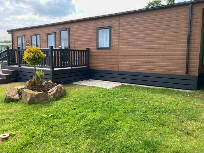2 Bedroom Park Home For Sale In Primrose Bank Holiday Park, Singleton Road, Weeton, PR4