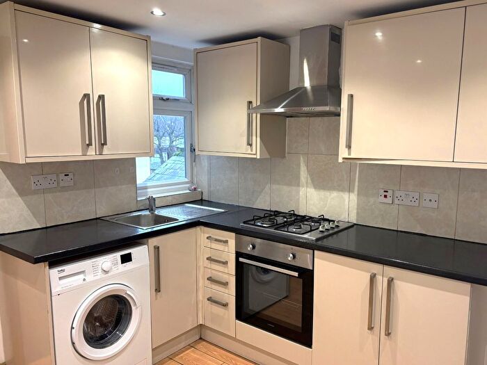 1 Bedroom Property To Rent In London Road, Croydon, CR0