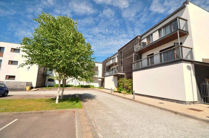 1 Bedroom Apartment To Rent In The Courtyard, Beggarwood, RG22