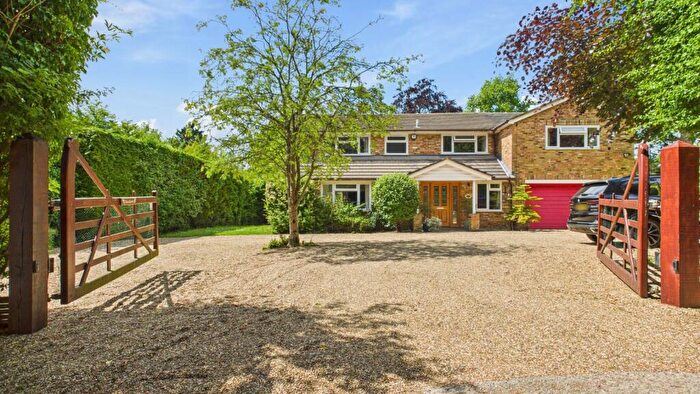 5 Bedroom Detached House For Sale In Sandpits Lane, Penn, HP10