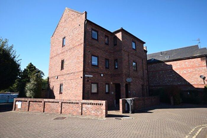 1 Bedroom Flat To Rent In Fewster Way, York, YO10